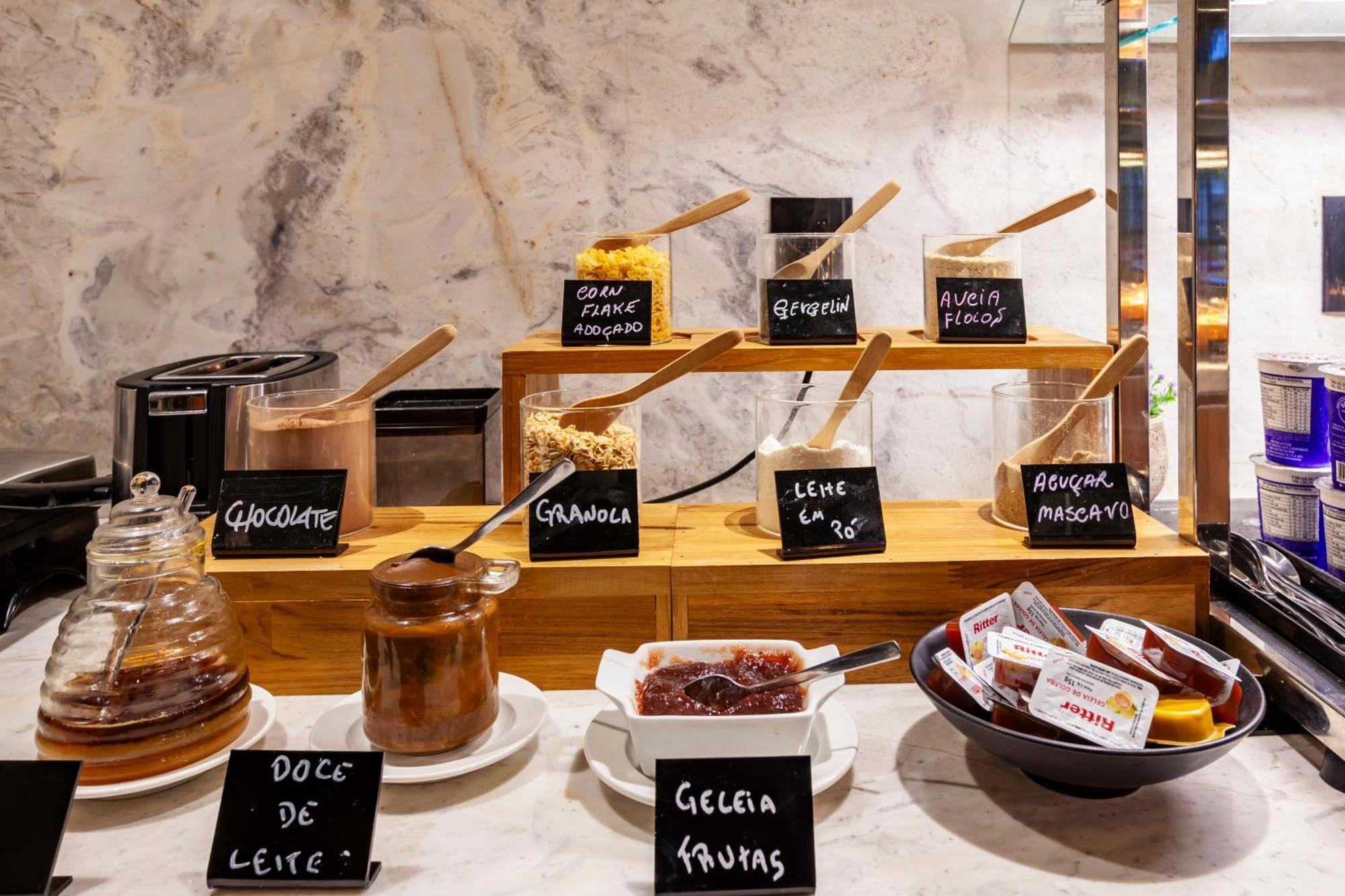 Tri Hotel Premium Itapema Kültér fotó